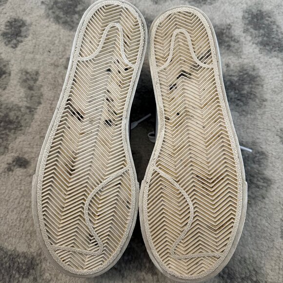 Nike Blazer Low Platform Sneakers - Picture 3 of 5